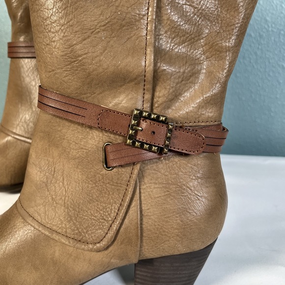Baretraps Mid Calf Roxie Heeled Boots Womens Faux Leather Zip Buckle Cowgirl 9.5 - Picture 2 of 12